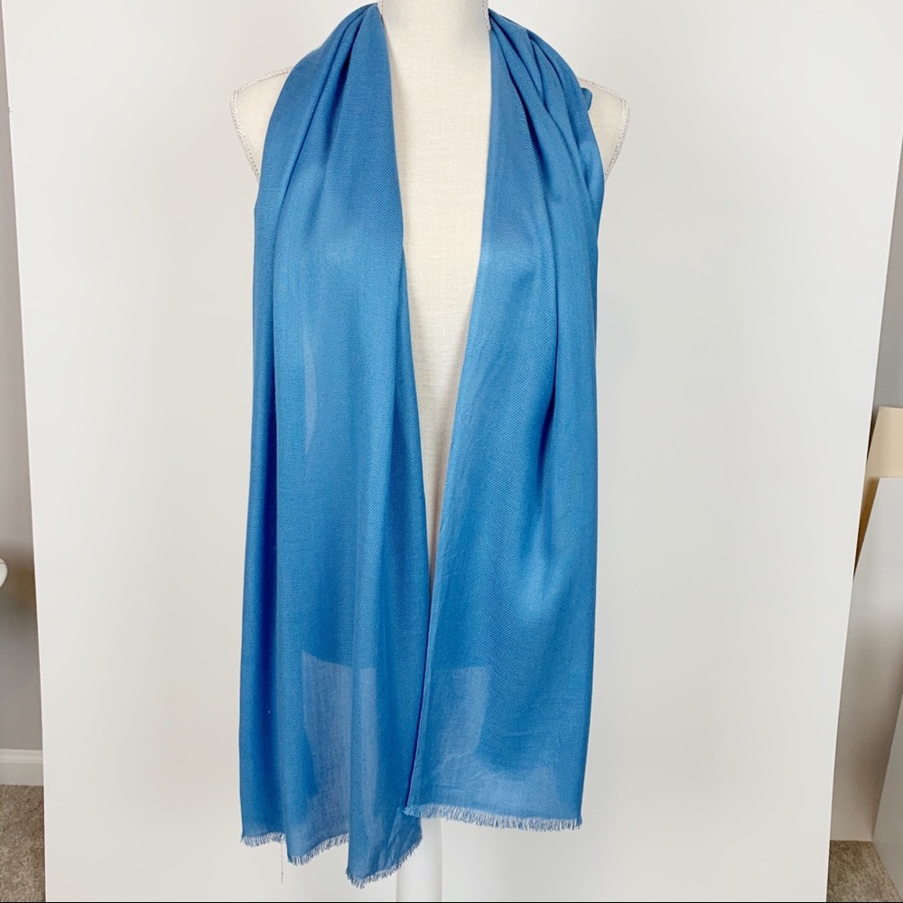 🌷Jones of New York Scarf Light Blue Oversized - Picture 2 of 5